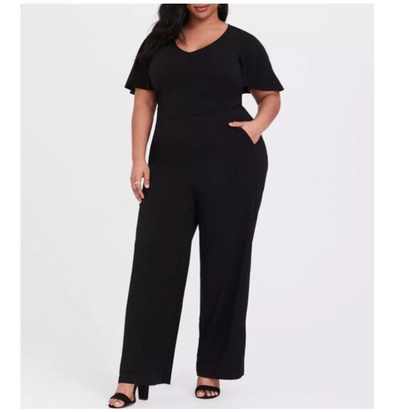 Torrid Black Tie Waist Wide Leg V-Neck Challis Flutter Sleeve Jumpsuit Size 2X - Picture 1 of 11